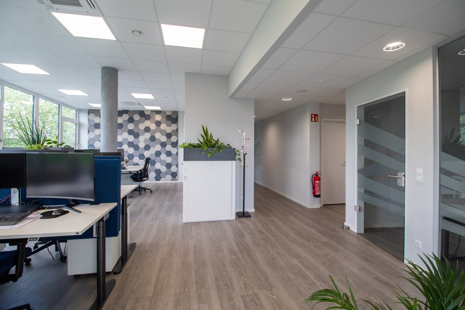 Moderne Bürofläche mit Aufzug und vielen Extras! Moderne Bürofläche mit Aufzug und vielen Extras!