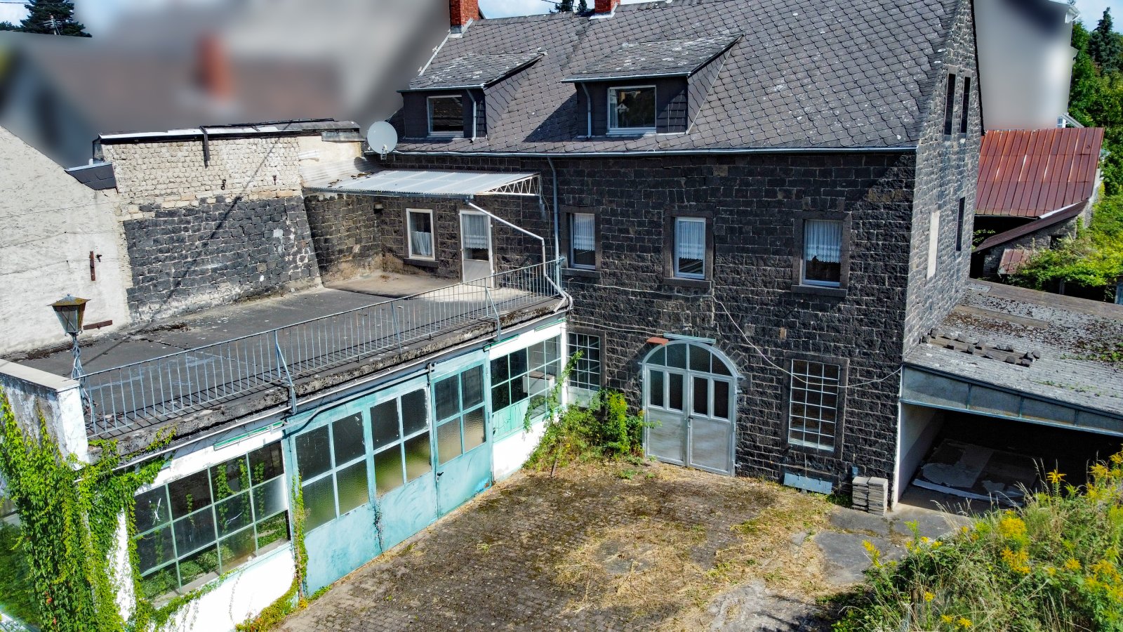 Raum für Visionen: Ein Haus voller Möglichkeiten in zentraler Lage mit zusätzlichem Baugrundstück! Raum für Visionen: Ein Haus voller Möglichkeiten in zentraler Lage mit zusätzlichem Baugrundstück!