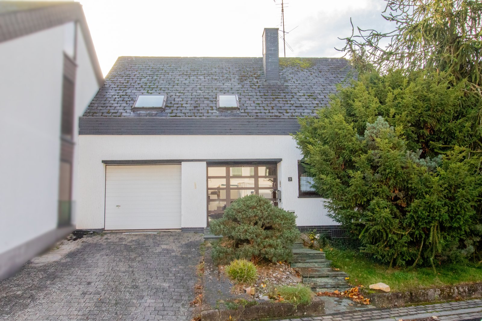 Ihr neues Zuhause – Lichtdurchflutete Räume und ruhige Lage! Ihr neues Zuhause – Lichtdurchflutete Räume und ruhige Lage!