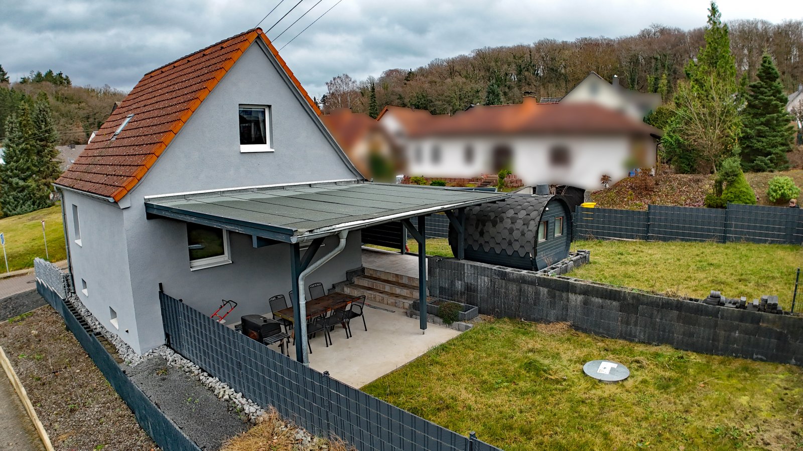 Erholsames Wohnen am Laacher See – Ihr neues Ferienhaus oder Zuhause erwartet Sie! Erholsames Wohnen am Laacher See – Ihr neues Ferienhaus oder Zuhause erwartet Sie!