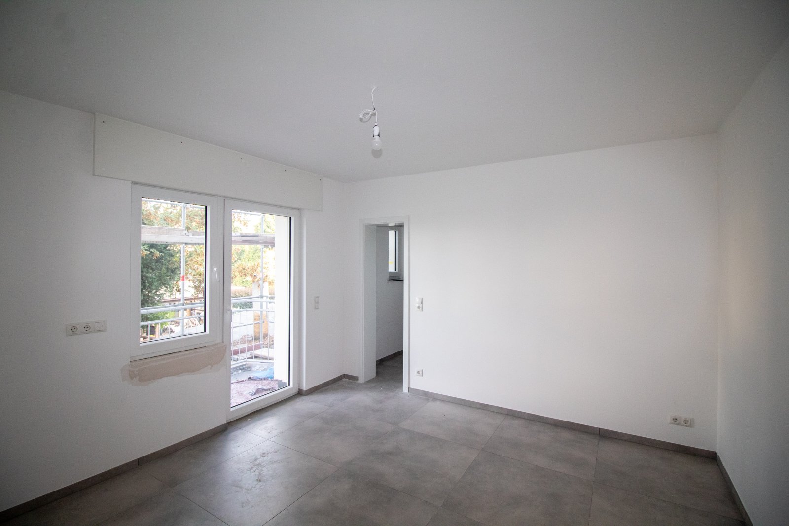 Moderne Erdgeschosswohnung im Herzen von Kettig – Erstbezug mit Balkon und Garage! Moderne Erdgeschosswohnung im Herzen von Kettig – Erstbezug mit Balkon und Garage!